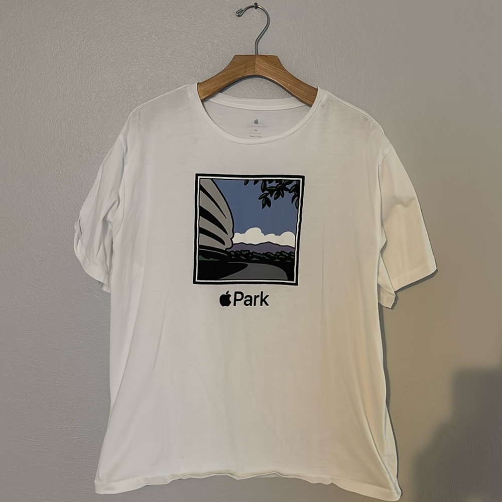 Apple Park T-shirt